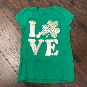 GUC Green/gold shamrock love t-shirt